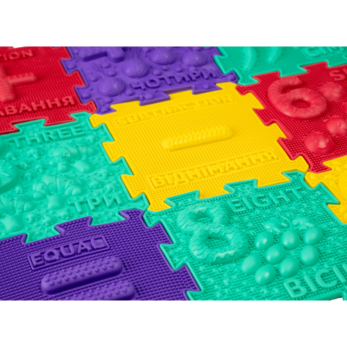 Masážní podložka Puzzle Ortek Matematika 32 modulů